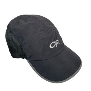 OUTDOOR RESEARCH Breathable Swift Cap in black with grey trim